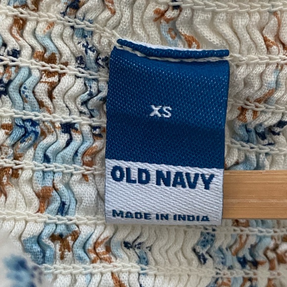 Old navy fit and flare puff-sleeve mini dress - Picture 3 of 6